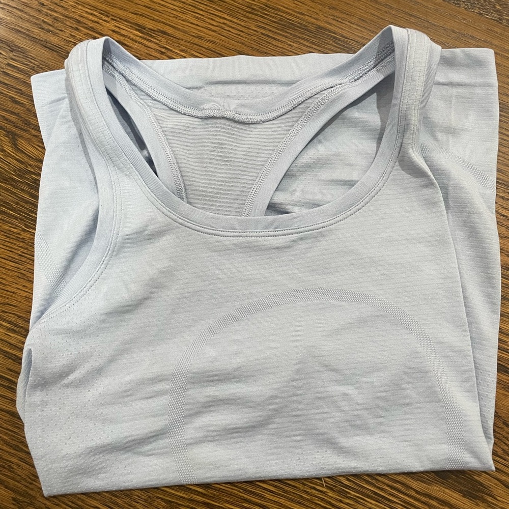 Swiftly Tech Racerback Tank Top 2.0 In size 2